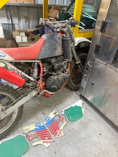 Ktm 250 motocross bike - ktm,