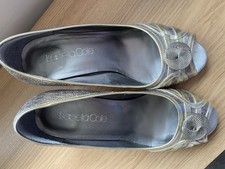 Isabella Cole Gold Peeptoe Shoes Size 6