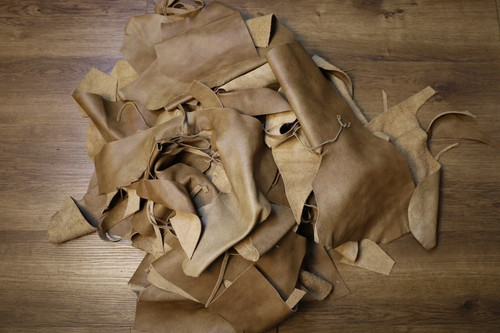 Box brown colors cowhide - lb,
