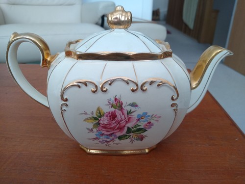 Sadler cube tea - tea, pot
