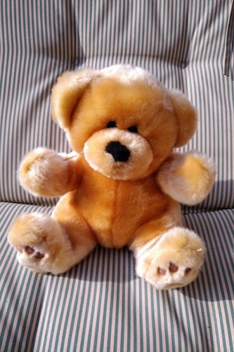Metro soft toys golden - metro, teddy
