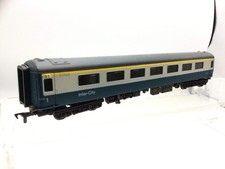 Airfix 54201 OO Gauge BR Blue/Grey Mk 2 1st Class Coach E3170