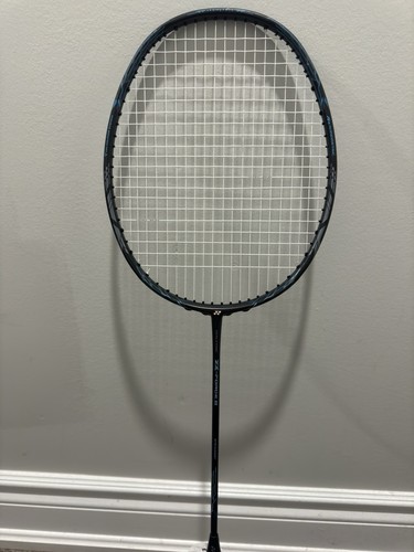 Yonex voltric force 4ug4 - z,