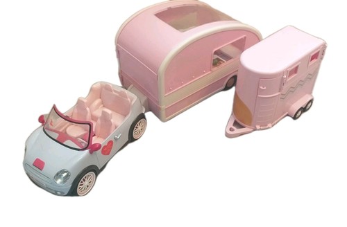 Lori caravan horse box - lori,
