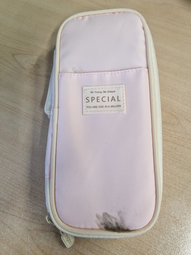 Angoo expandable pencil case - expandable,