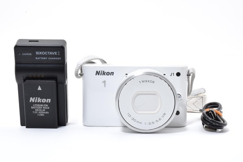 Nikon digital camera 1 - camera, w/