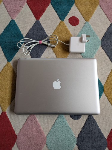 Apple macbook pro 2010 spares - pro, *spares