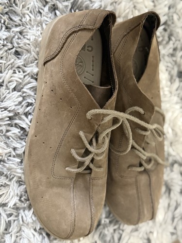 Crocs mens suede taupe casual - taupe,