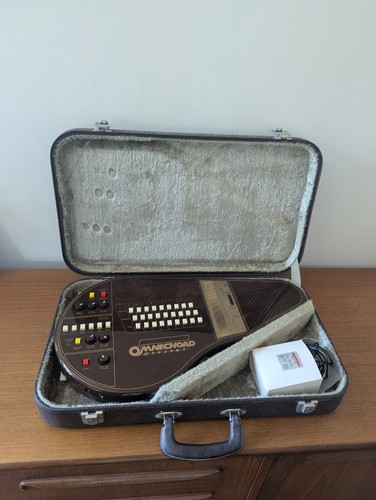 Suzuki omnichord with - suzuki,