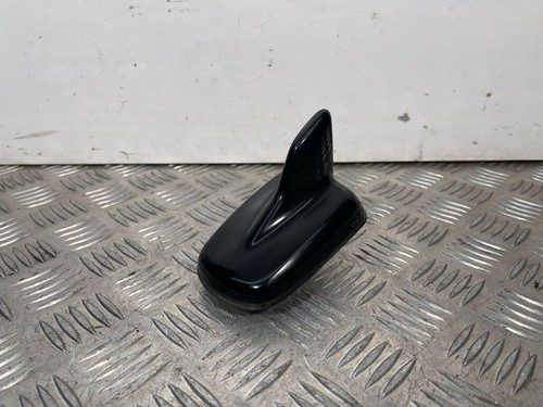 Audi 2018 radio antenna - audi,