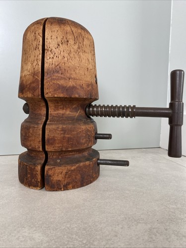 Antique mechanical wood - antique,