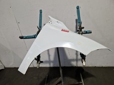 RENAULT MEGANE WING FRONT