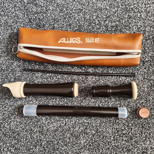 Aulos alto recorder with - aulos, e
