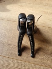 Shimano R8000 Ultegra STI 11x2 Shifters. Right Brand New. Left Scratched.