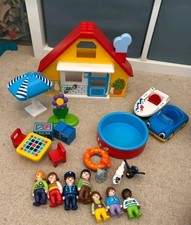Playmobil 123 .House With Swimming Pool And BBQ With Family 