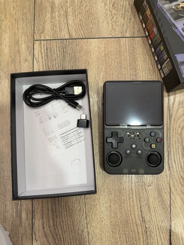 R36s retro handheld game - r36s,