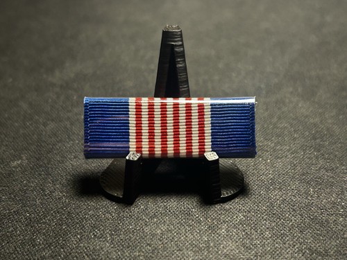 One ww2 soldiers medal - one,