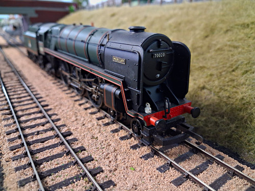 Hornby britannia class loco - hornby,