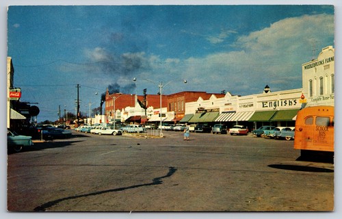 Main street scene - main,
