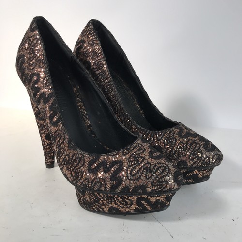 Colin stuart lace - stuart,