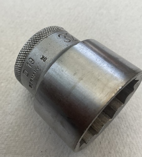 Gedore d19 metric - 32, socket
