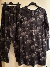 women indian  suit no shawl 