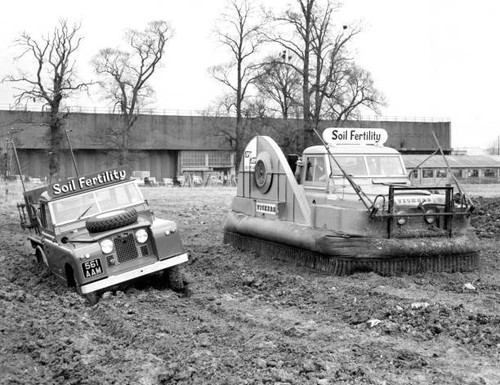 Air cushioned land rover - air-cushioned, 1950