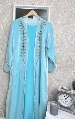 Beaded light turquoise - light,