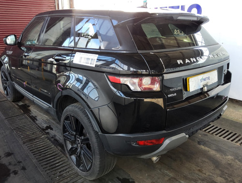 Wing liner land rover range - land,