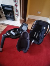 Maxi Cosi Car Seat With Base