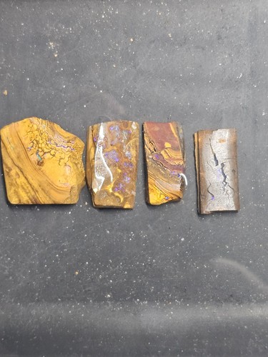 241cts australian boulder - 241cts,