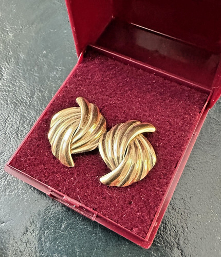 Vintage 9ct gold swirl - gold,