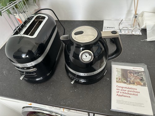 Kitchenaid toaster and kettle - kitchenaid,