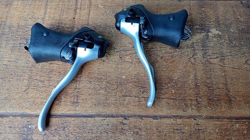 Shimano 3300 sti 2 - sti, gear