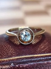 Art Deco 18ct Gold Aquamarine Solitaire Ring