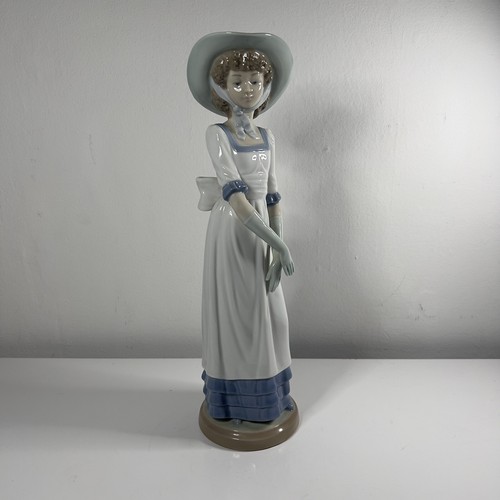 Nao lladro figurine - nao,