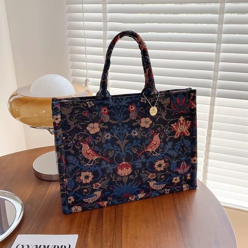 Large capacity tote - capacity,