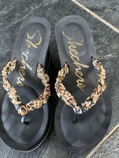 Skechers Women T Post Wedge Black Flip Flop, Tiger Print Diamanté  Accent Size 5