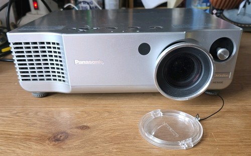 Panasonic ae900e lcd - pt-ae900e,