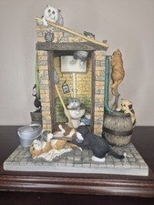 Border Fine Arts Comic Curious