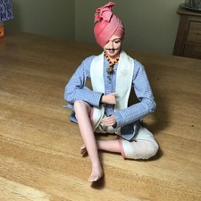 vintage dressed clay Asian Indian doll 15x20cms damage to fingers