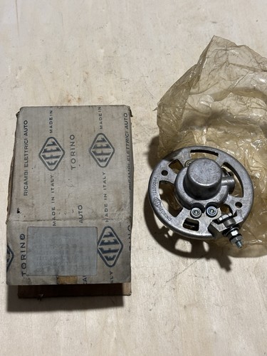 Efel 6266 dynamo - manifold, side
