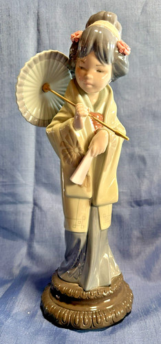 Vintage lladro geisha figurine - geisha,