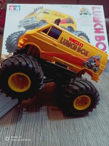 Tamiya lunchbox converted to - lunchbox,