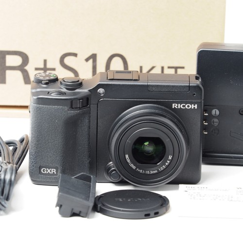 Ricoh gxr s10 kit 24 - gxr, +