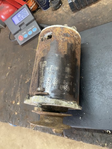 Lucas c39 volt dynamo - lucas, 6