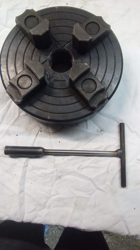 Jaw wood turning - wood, chuck