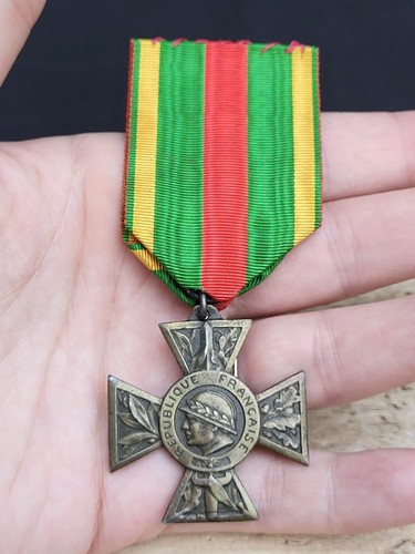 Vintage france volunteer - france,