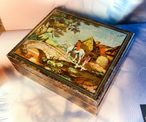 Huntsman horse with hounds - horse,