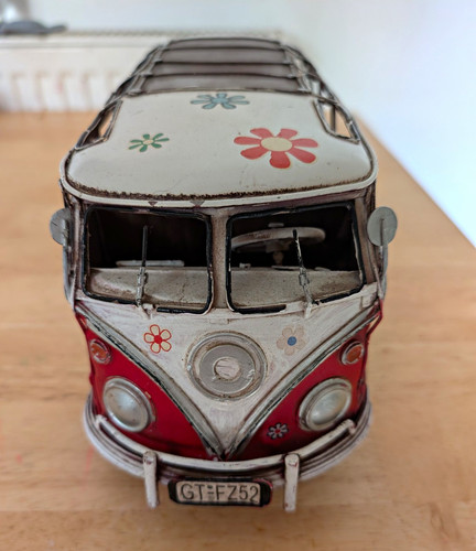 Red white metal vw - white,